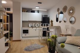 Novi Sad, Centar, Đorđa Markovića Kodera, 1.5, 40m2, Novi Sad - grad, Flat