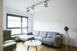 Zagreb, Ilica, moderan dvosoban stan NKP 87 m2 + GPM, Zagreb, Stan