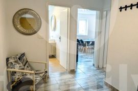 MODERNO UREĐEN DVOSOBAN STAN U RABCU, Labin, Appartement