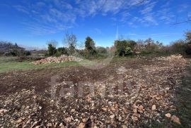 GRAĐEVINSKO ZEMLJIŠTE U BLIZINI JURŠIĆA, Svetvinčenat, Terrain