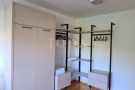 Malinska, Rova - odličan apartman na top lokaciji!, Malinska-Dubašnica, Flat