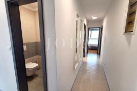 Malinska, Rova - odličan apartman na top lokaciji!, Malinska-Dubašnica, Flat