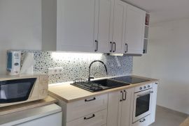 Apartman blizu plaže s otvorenim pogledom, Malinska-Dubašnica, Appartement