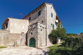 PRODAJA, KUĆA S BAZENOM, SVETVINČENAT, 150 m2, Svetvinčenat, Casa