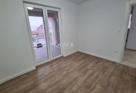 Novi vinodolski, Povile - stan 2S+DB svega 200m od mora, Novi Vinodolski, Appartement