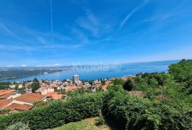 Opatija, trosoban stan sa fascinantnim panoramskim pogledom, Opatija, Wohnung