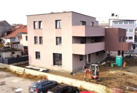 Zagreb,Dubrava,4-soban stan 91,42m2(S6),2kat, s spremištem i parkingom, Zagreb, Appartamento