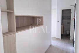 Štinjan stan 88m2,2s+db, VRT 100m2 !, Pula, Wohnung