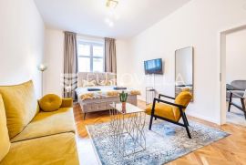 Zagreb, Centar, atraktivan dvoiposoban stan 70 m2, Zagreb, Wohnung