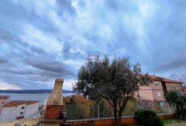 Crikvenica, stan, 3S+DB, 94m2 s vrtom i parkingom, Crikvenica, Apartamento