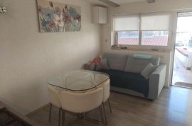 Trsat, 43m2, blizina Kampusa, Rijeka, Apartamento