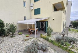 Selce stan sa okućnicom blizu mora, Crikvenica, Appartment