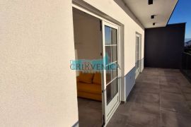 CRIKVENICA - NOVOGRADNJA S POGLEDOM NA MORE!, Crikvenica, Appartment