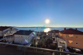 CRIKVENICA - NOVOGRADNJA S POGLEDOM NA MORE!, Crikvenica, Appartment