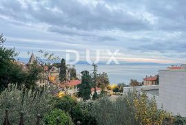 OPATIJA, CENTAR - Apartman 250m od mora u centru Opatije, Opatija, Appartement