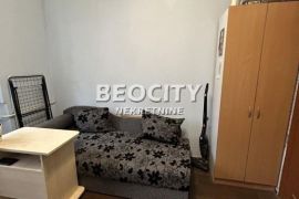 Novi Sad, Centar, Dušana Vasiljeva, 1.5, 35m2 ulaz iz Kozačinske, Novi Sad - grad, Flat