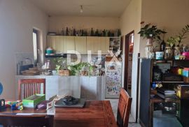 ISTRA, POREČ - Apartmanska kuća na pogodnoj lokaciji, Poreč, Famiglia