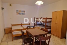 ISTRA, POREČ - Apartmanska kuća na pogodnoj lokaciji, Poreč, Famiglia