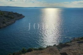 Građevinsko zemljište 1.red do mora, Senj, Land