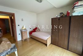 KUĆA, PRODAJA, ZAGREB, REMETE, 300 m2 + 245 m2 OKUĆNICE, 8-sobna, Maksimir, Kuća