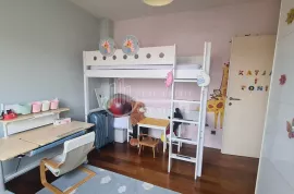 Prodaja, Maksimir stan 113m2+garaža+VPM, Zagreb, Apartamento