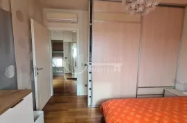 Prodaja, Maksimir stan 113m2+garaža+VPM, Zagreb, Apartamento