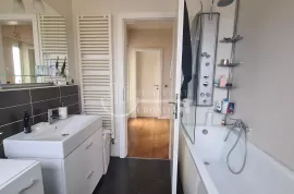 Prodaja, Maksimir stan 113m2+garaža+VPM, Zagreb, Apartamento