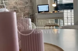 Prodaja, Šibenik, stan 50m2 na atraktivnoj lokaciji u Crnici, Appartement