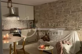 Prodaja, Šibenik, stan 50m2 na atraktivnoj lokaciji u Crnici, Appartement