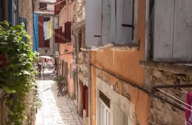 Jedinstvena kuća u centru Rovinja, Rovinj, Kuća