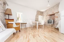 ROVINJ centar, prekrasna renovirana kuća, Rovinj, بيت