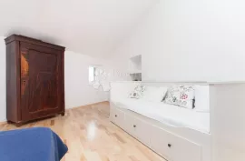 ROVINJ centar, prekrasna renovirana kuća, Rovinj, بيت