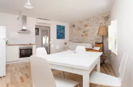 ROVINJ centar, prekrasna renovirana kuća, Rovinj, Kuća