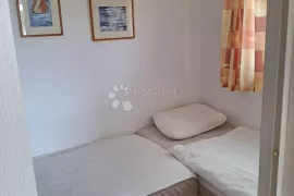 PREDIVAN APARTMAN SA PANORAMSKIM POGLEDOM, Senj, Stan