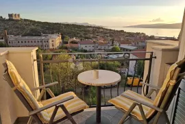 PREDIVAN APARTMAN SA PANORAMSKIM POGLEDOM, Senj, Stan