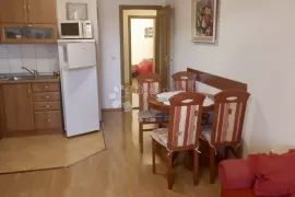 Dvosobni stan - Veruda Porat, Pula, Pula, Appartement