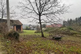 Rijetkost na tržištu, Gornji Kneginec, Zemljište