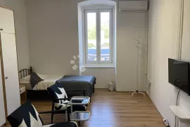 Centar Rijeke, odličan stan za više radnika, Rijeka, Apartamento