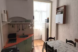 Centar Rijeke, odličan stan za više radnika, Rijeka, Apartamento