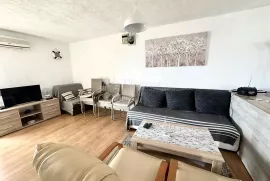 PRILIKA!! Apartman sa pogledom na more, Novi Vinodolski, Stan