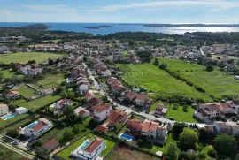 IDEALNO GRAĐ. ZEMLJIŠTE 830 M2 - Fažana okolica, Fažana, Zemljište