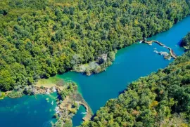 Izvanredna lokacija i prilika, Slunj, Zemljište