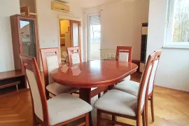 Borovje, 3soban + Balkon+ Parking (novija gradnja), Peščenica - Žitnjak, Stan