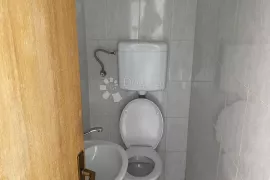 Stan u Vodicama u blizini mora, Vodice, Appartement