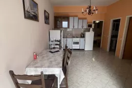 Stan u Vodicama u blizini mora, Vodice, Appartement