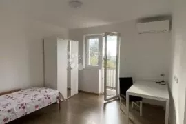 Donja Vežica-35m2,2skl balkon ,adaptiran, Rijeka, Stan