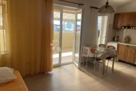 Stan u Vodicama s prekrasnim pogledom na more, Vodice, Appartment