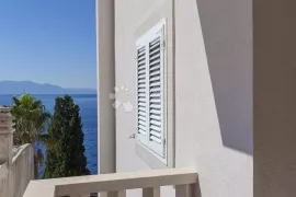 DRVENIK, VILLA UZ MORE - 4 ZVJEZDICE!!!!, Gradac, Kuća