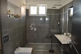 Rovinj, Istra – Elegantan 2SS+DB stan u blizini centra i mora, Rovinj, Flat