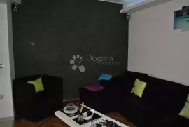 Rovinj, Istra – Elegantan 2SS+DB stan u blizini centra i mora, Rovinj, Flat